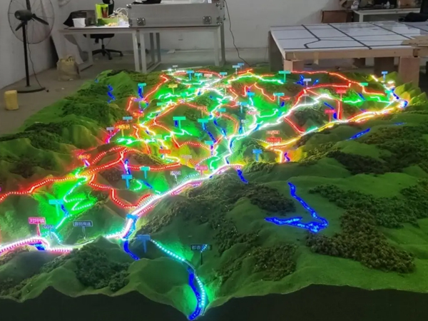 1729521163214345.jpg 地形沙盤制作.jpg